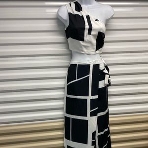 2 piece pants set.